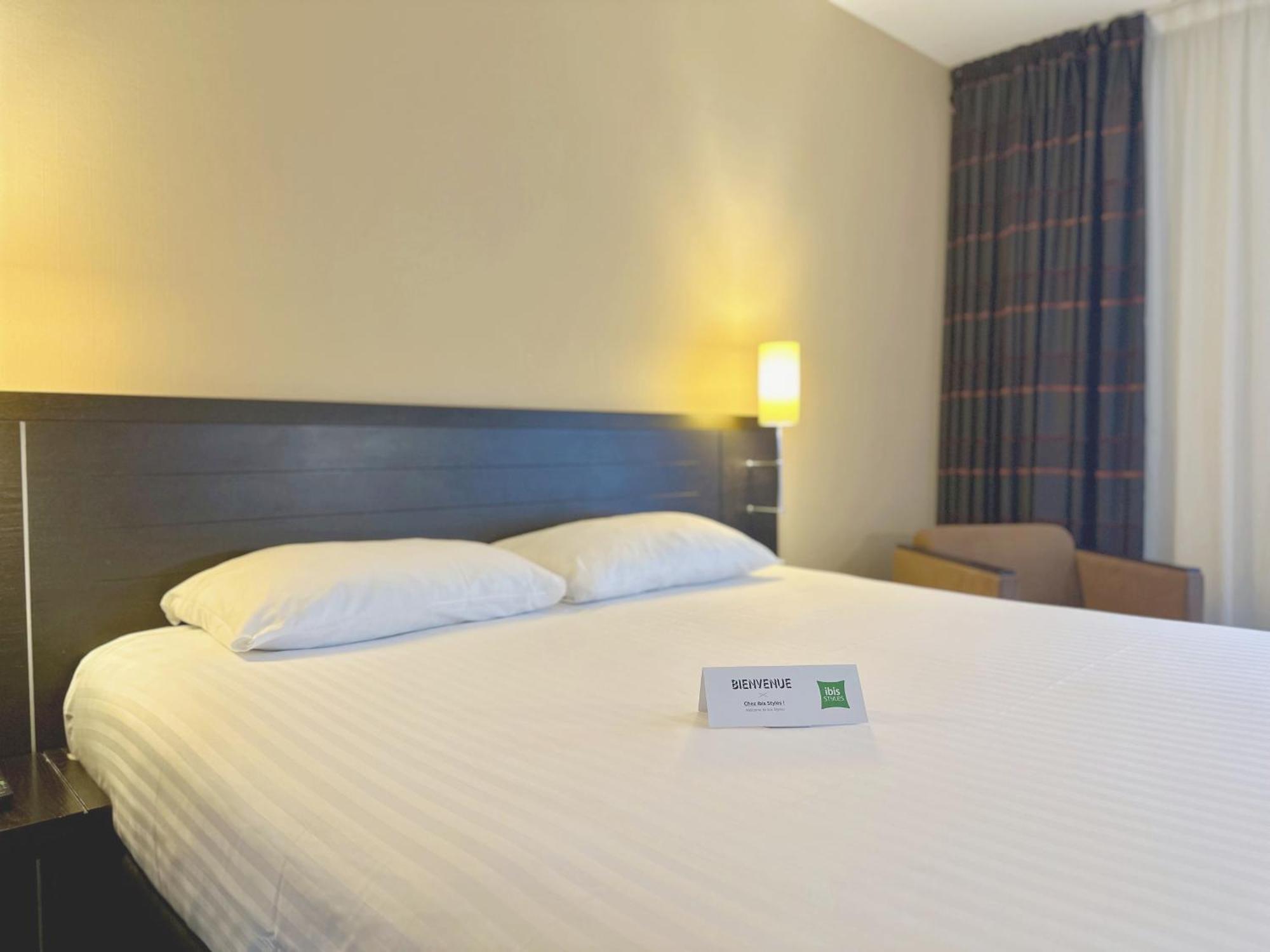 Ibis Styles Metz Centre Gare Hotel Exterior foto