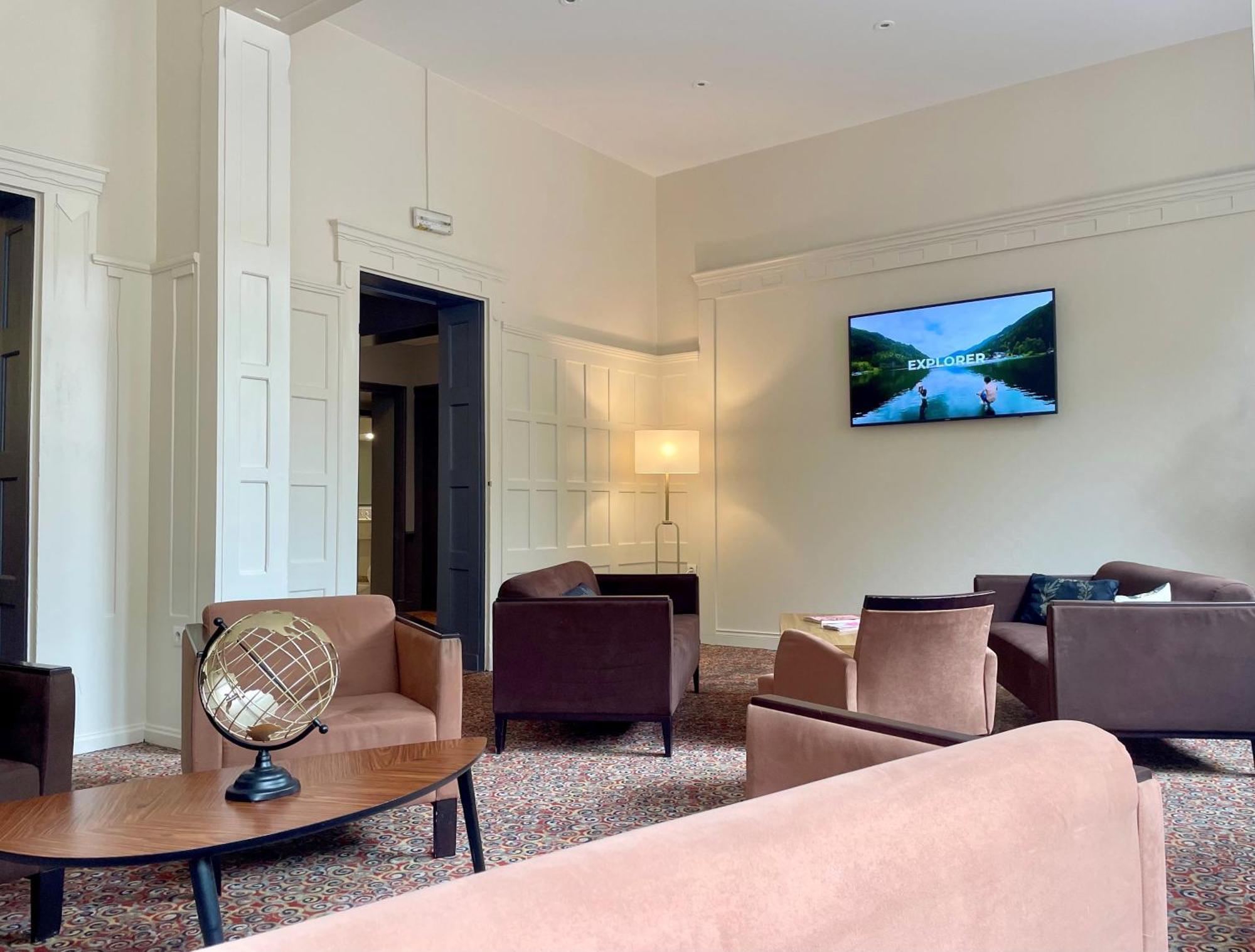 Ibis Styles Metz Centre Gare Hotel Exterior foto